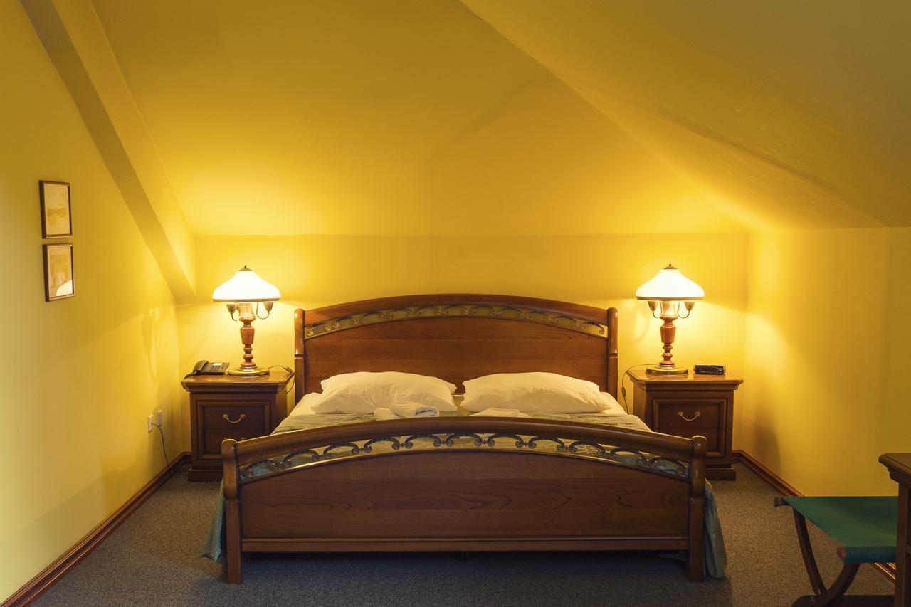 Wellness Hotel Kastiel Jaslovske Bohunice Экстерьер фото